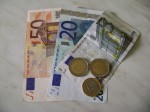 Bonus-80-euro-secondo-sondaggio-Confesercenti-effetto-positivo-su-consumi