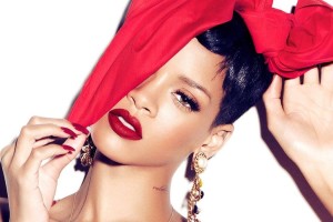 Rihanna-incanta-sul-social-network-con-post-sexy-sfidando-Nicki-Minaj
