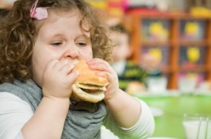 I-bambini-obesi-possono-avere-danni-alla-vista