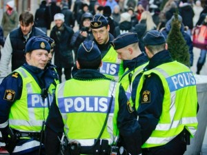 Svezia-arrestata-donna-che-da-10-anni-teneva-segregate-tre-figlie