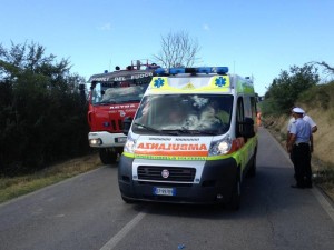 A14-incidente-tra-ambulanza-e-camper-cinque-ragazzi-feriti