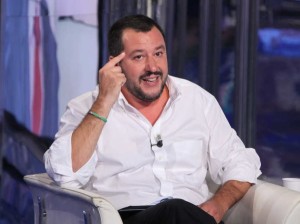 Banche-Salvini-contro-Renzi-infame-il-suicidio-del-pensionato-è-colpa-sua