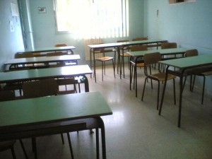 Roccaraso-choc-studente-si-dondola-sulla-sedia-cade-e-muore-in-aula