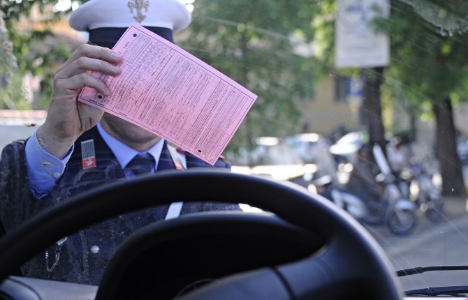 Multe Comuni: 1° luglio stop Equitalia, cosa cambia e chi si occuperà della riscossione