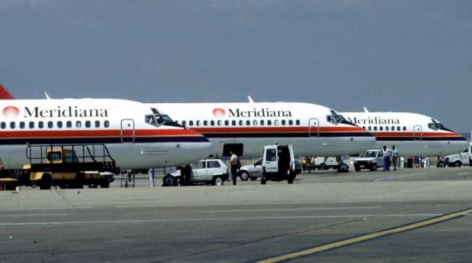 Aeroporto di Bari disagi passeggeri per ritardi e cancellazioni voli