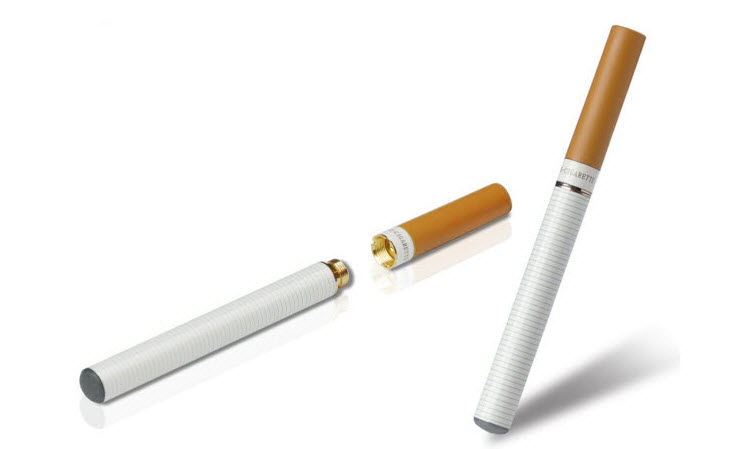 Sigaretta elettronica: stangata in arrivo, quanti italiani usano e-cig, no vendita farmacie