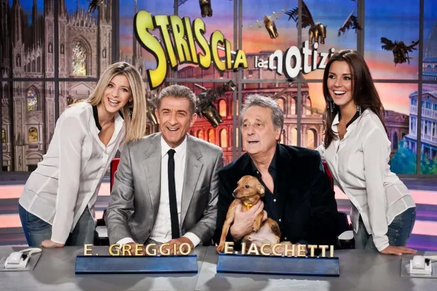 Striscia la notizia rivoluzione cast via velina bionda e Greggio