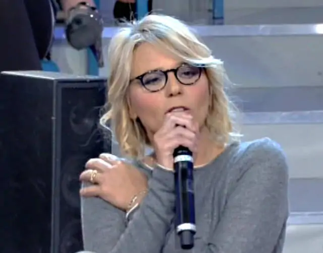 Maria-De-Filippi-ecco-perchè-ci-sarà-a-Uomini-e-Donne-il-trono-gay