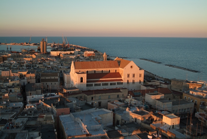 Bari nuova zona Zsr: lungomare Bari Vecchia 300 nuovi posti auto