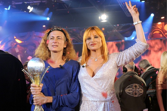 Isola famosi 2014: presto su canale 5 con Simona Ventura e Luxuria?