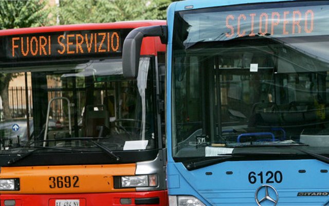 Sciopero oggi mezzi pubblici Bari, Milano, Roma, Napoli 19 marzo 2014: orari di fermo bus, metro e treni