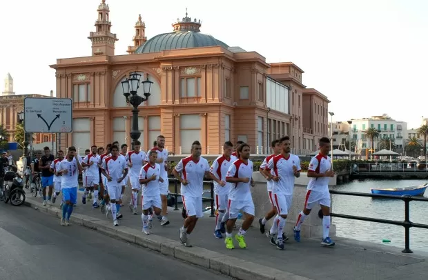Diretta-Bari-Latina-Cricfree-streaming-gratis-live-oggi-su-Sky-Go