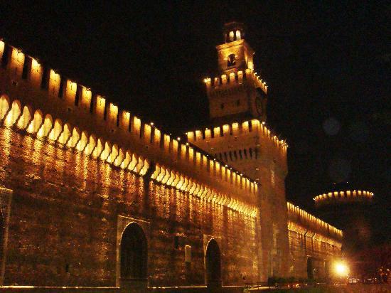 Milano Piazza Castello domani chiusa al traffico: ultime notizie nuova viabilità e area pedonale