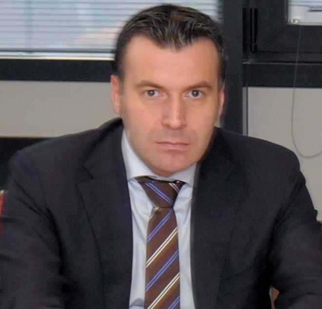 Sel-alla-resa-dei-conti-anche-Alessandro-Zan-via-dal-partito