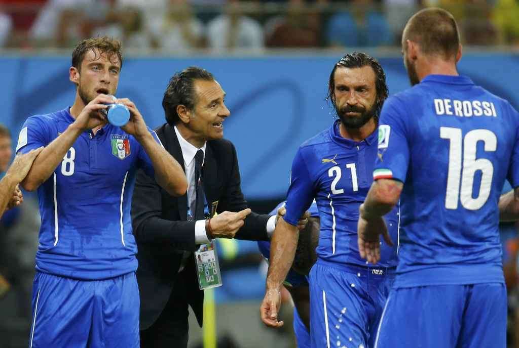 Disastro-Italia-si-dimettono-Prandelli-e-Abate-lascia-anche-Pirlo-incerto-Buffon