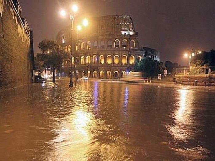 Nubifragio Roma oggi: ultime notizie viabilità strade, Gra e situazione metro