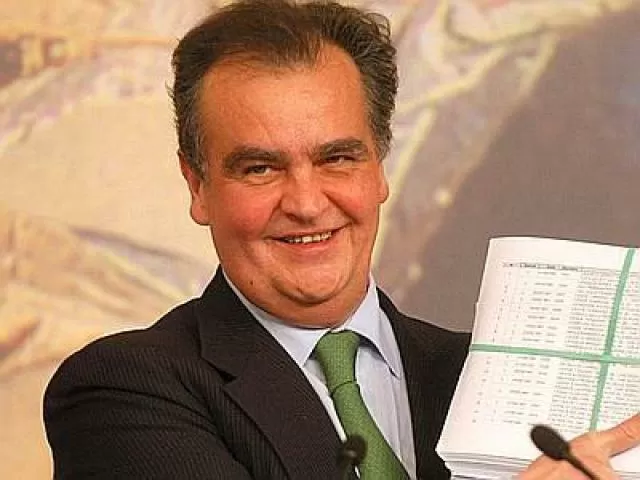 Roberto-Calderoli-lieve-malore-subito-ricoverato-a-Milano-ora-è-lucido