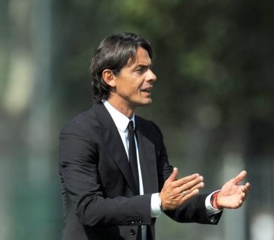 Diretta-amichevole-Milan - Monza-streaming-gratis-live-oggi-su-Premium-Play-solo-per-abbonati