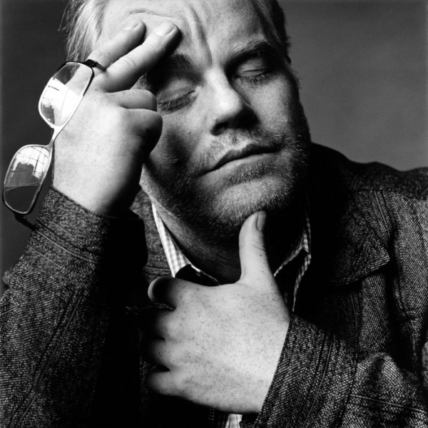 Philip Seymour Hoffman scalpore per testamento niente ai figli tutto alla compagna