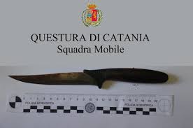 Catania-padre-uccide-figlia-dodicenne-ferisce-quella-quattordicenne-prova-a-suicidarsi