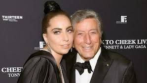 Lady-Gaga-e-Tony-Bennett-cantano-insieme-“Anything-goes-ed-è-boom-di-clic-su-YouTube
