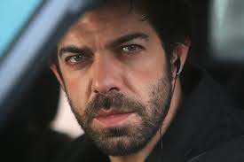 Favino-l-11-settembre-nelle-sale-con-il-film-Senza-nessuna-pietà-