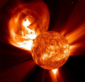 Super-tempesta-solare-gli-scienziati-lanciano-allarme-su-possibile-blackout-totale