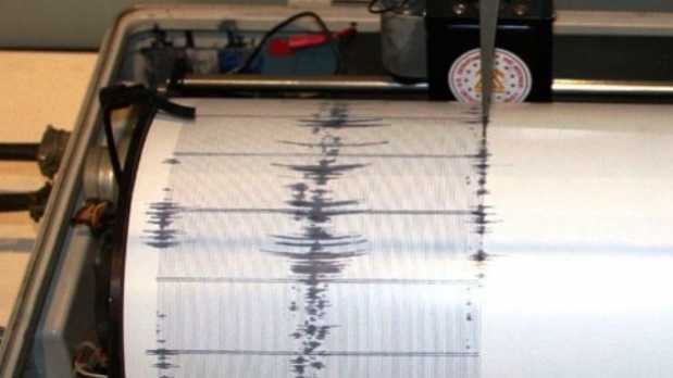 Terremoto-Toscana-ultime-notizie-repliche-forte-scossa-oggi-tra-Siena-e-Firenze