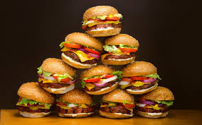 Stoccolma-McDonald’s-ricicla-un-hamburger-gratis-ogni-10-lattine