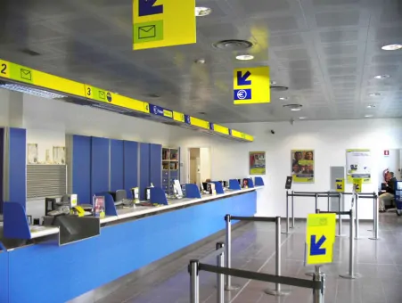 Concorso-Poste-2015-ultime-notizie-domanda-per-assunzioni-Roma-Milano-e-Genova