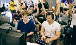 Parte-il-corso-di-laurea-in-videogiochi-come-iscriversi-e-borse-di-studio