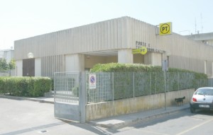Lecce-smascherato-maxi-raggiro-nei-confronti-di-clienti-delle-Poste