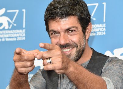 Pierfrancesco-Favino-è-un-duro-che-poi-si-redime-in-“Senza-nessuna-pietà”