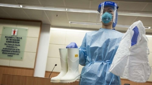 Ebola cresce tensione in Europa, allarme a Parigi caso sospetto in Macedonia