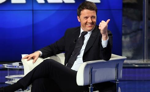 Matteo Renzi apre cittadinanza bambini stranieri occorre terminare ciclo di studi