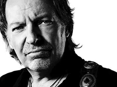 Vasco-Rossi-nuovo-brano-e-presto-a-Bari-per-presentazione-album-e-tour
