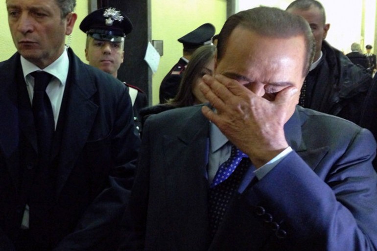 Berlusconi, peggiorano condizioni salute, ricoverato al San Raffaele per uveite