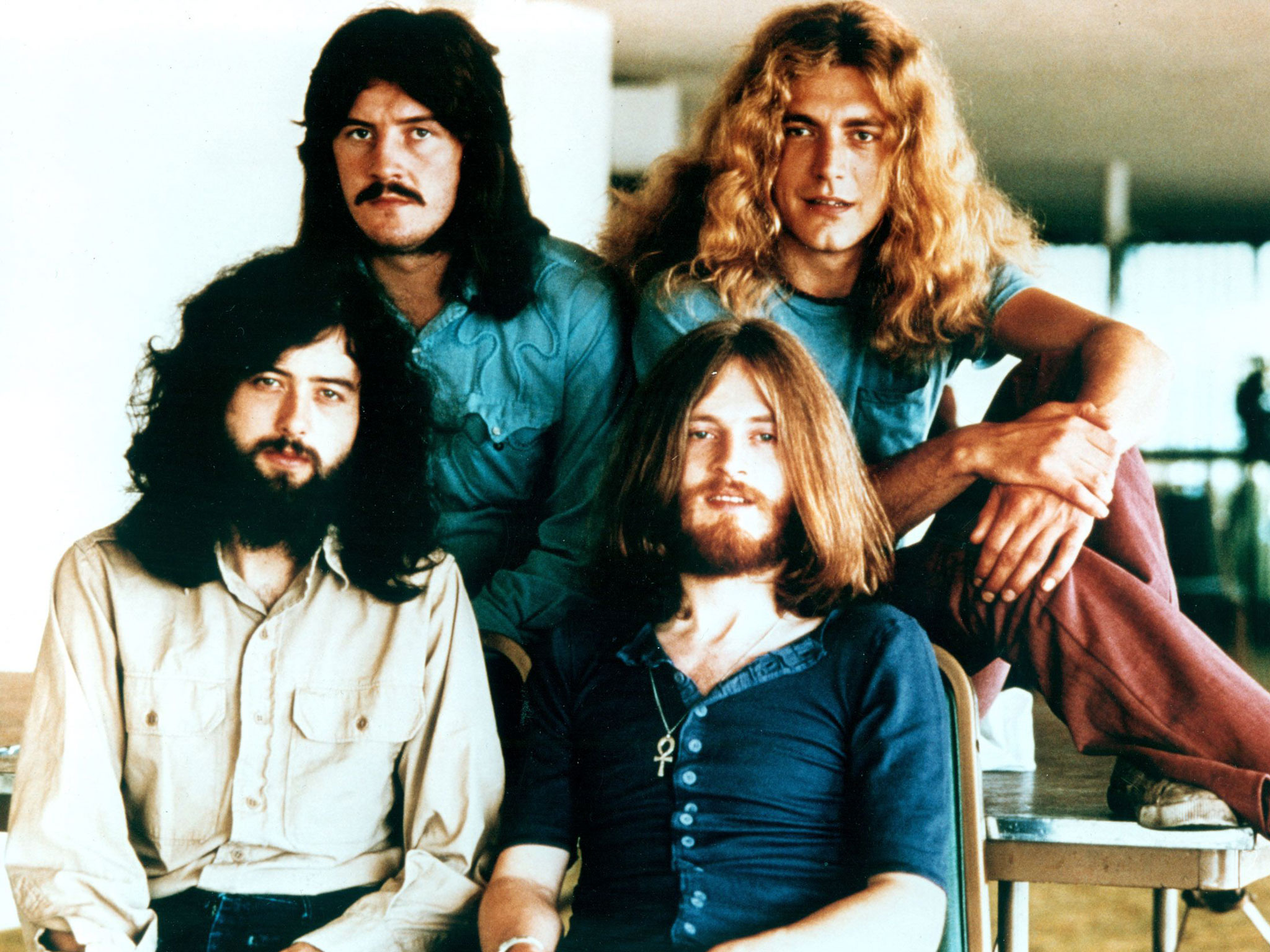 Led Zeppelin, “Virgin proposta indecente” 500 milioni per Réunion, Plant dice no