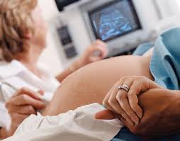 Malattie prenatali, la super amniocentesi individua gran parte delle patologie