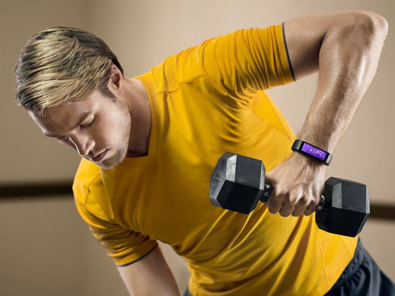 Microsoft Band il bracciale sostituisce istruttore fitness indicando calorie da bruciare