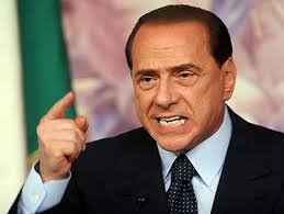 Berlusconi-ritorna-e-promette-ai-pensionati-implantologie-e-operazioni-alla-cataratta-gratis