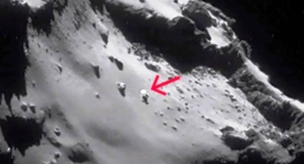 Ufologi-notano-da-foto-sonda-Rosetta-su cometa-"manufatti"-artificiali
