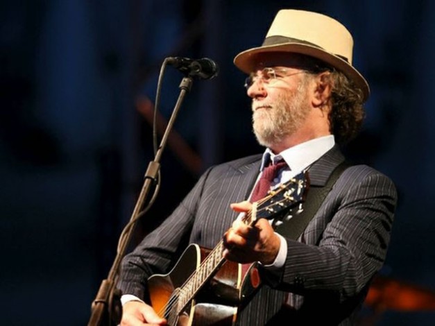 Francesco-De-Gregori-con-Ligabue-in-ricordo-del-grande-Lucio-ecco-“Vivavoce”