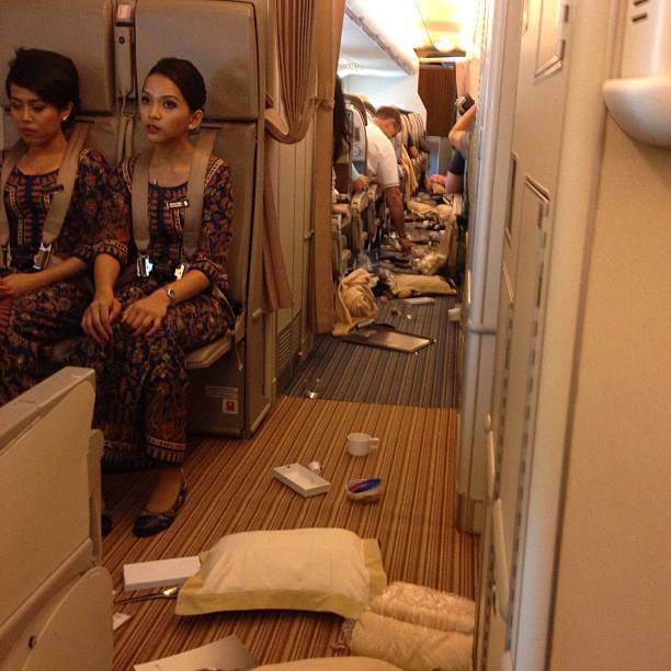 American-Airlines-aereo-colpito-da-una-forte-turbolenza-terrore-tra-i-passeggeri