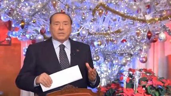 Berlusconi, auguri di Natale per italiani con meno tasse e flat tax