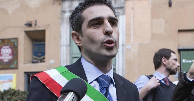 Domenica-da-Pizzarotti-dissidenti-Pd-Civati-e-espulsi-M5S