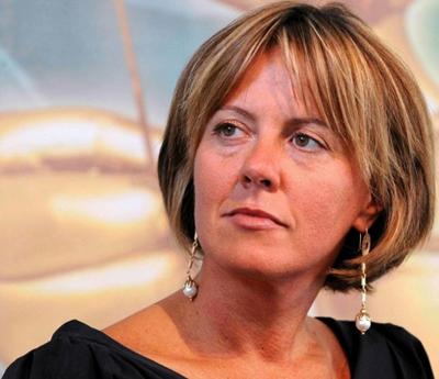 Lorenzin, ci sono più morti in Italia per il raffreddore che per il cancro