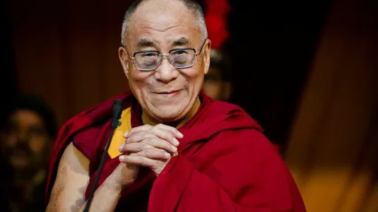 Nobel-per-la-Pace-Papa-Francesco-nega-udienza-a-Dalai-Lama
