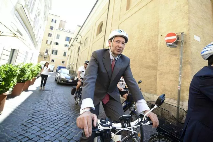 Roma-prefetto-Pecoraro-ordina-"Marino-deve-avere-la-scorta"