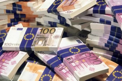 Istat-aumento-stipendi-2014-in-calo-al-minimo-dal-1982